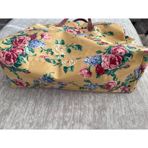 Vintage Yellow Floral Collapsible Laminated Cotton Canvas Weekend Bag - Picture 5 of 9